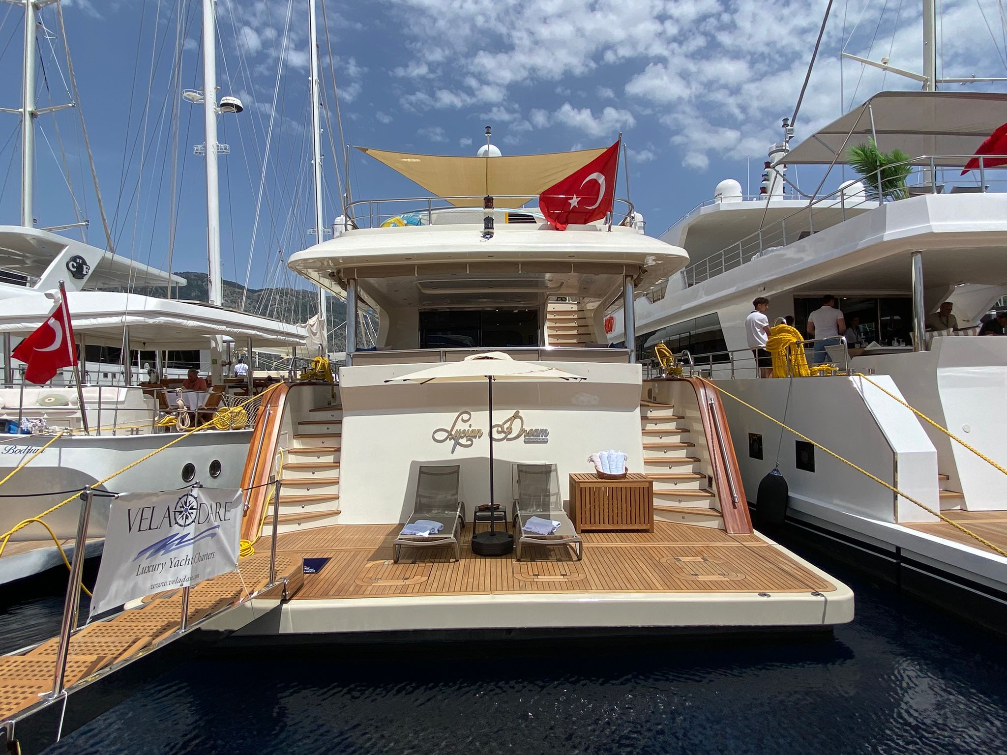 Marina · Türk bayrağı